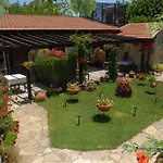 Gospodarstwo wiejskie Agrotiko Traditional Kallepia