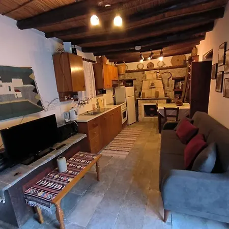 Agrotiko Traditional * Kallepia