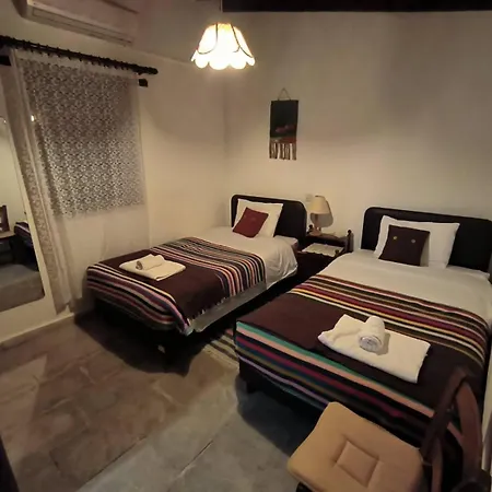 Kır Evi Agrotiko Traditional Kallepia