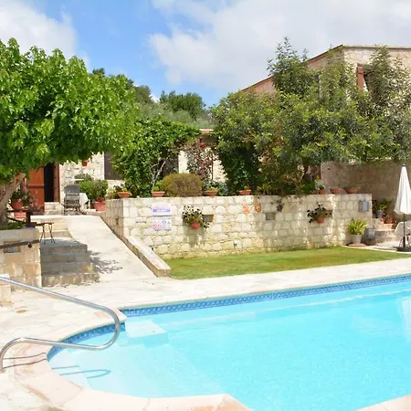 Agrotiko Traditional Kallepia