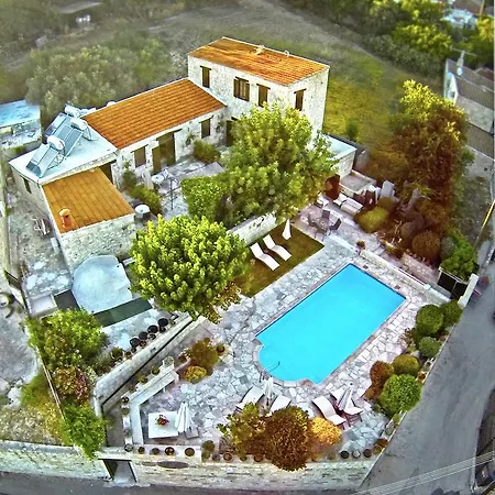 Agrotiko Traditional