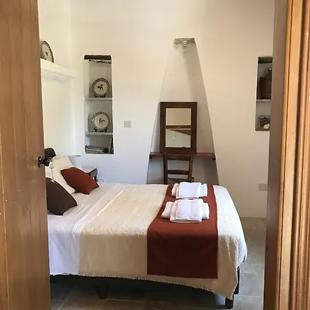 Kır Evi Agrotiko Traditional