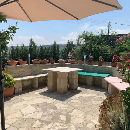 Kır Evi Agrotiko Traditional *