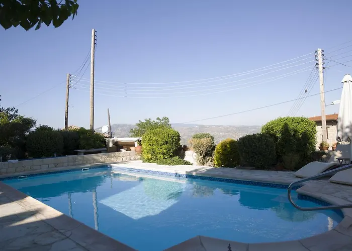 Agrotiko Traditional Kallepia